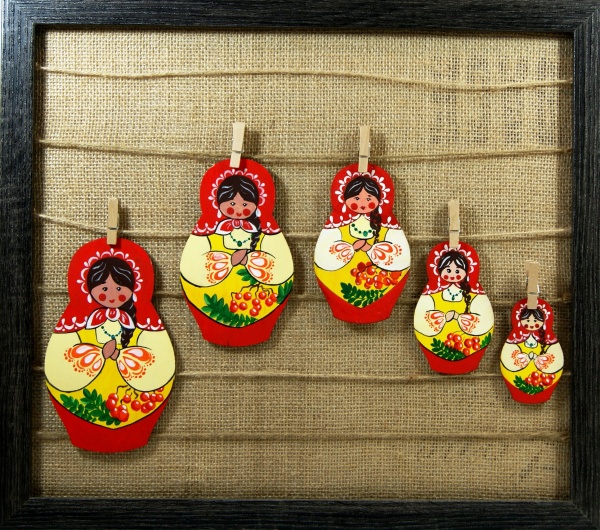 Учимся рисовать матрешку